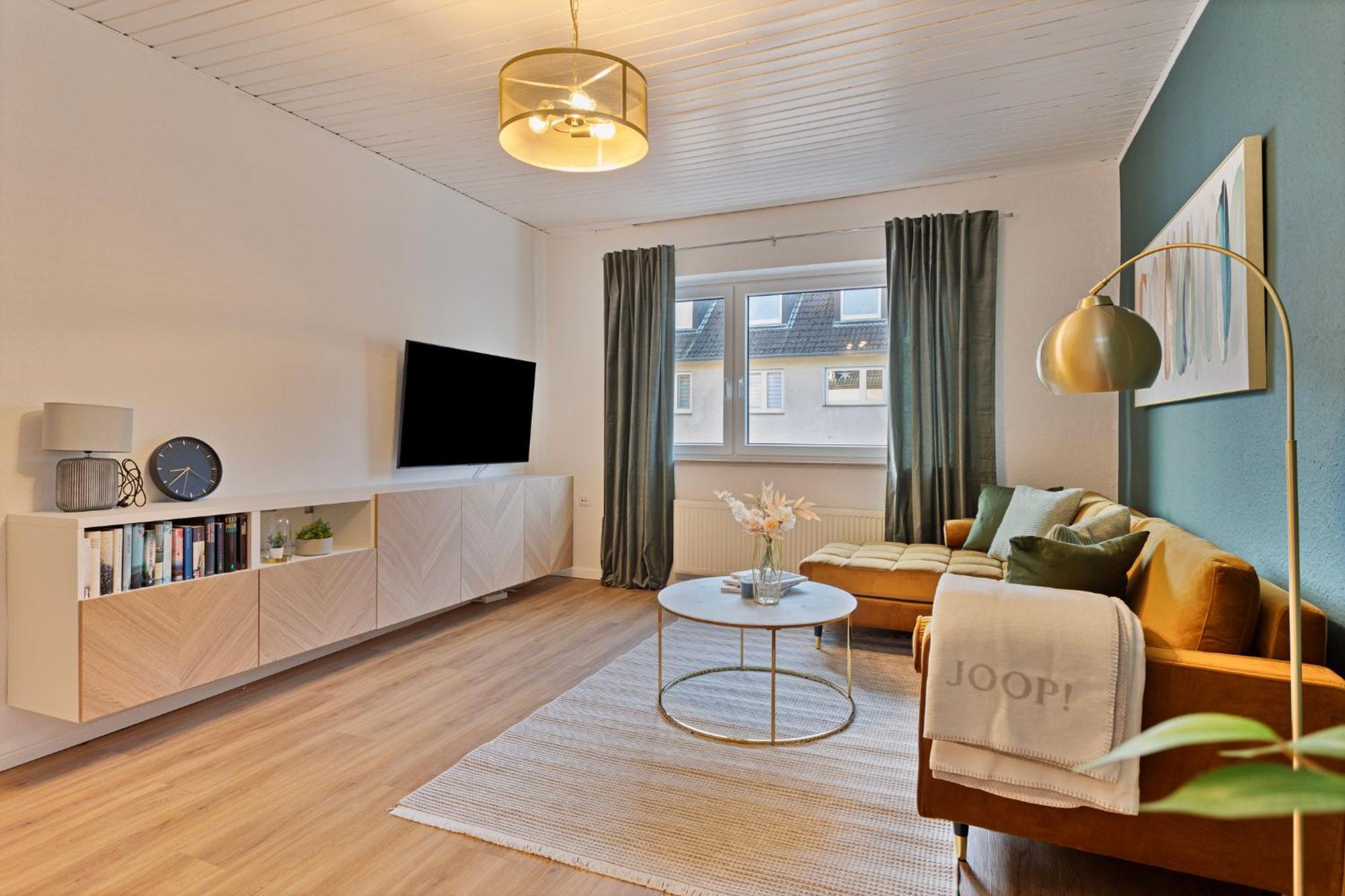 Trifft Zeche By Cordis Sky Fuer Bis Zu 7 Personen 5 Minuten Zur Messe Und Zum Hauptbahnhof Apartment