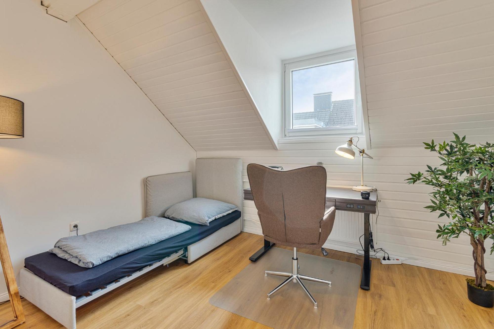 Trifft Zeche By Cordis Sky Fuer Bis Zu 7 Personen 5 Minuten Zur Messe Und Zum Hauptbahnhof Apartment Essen