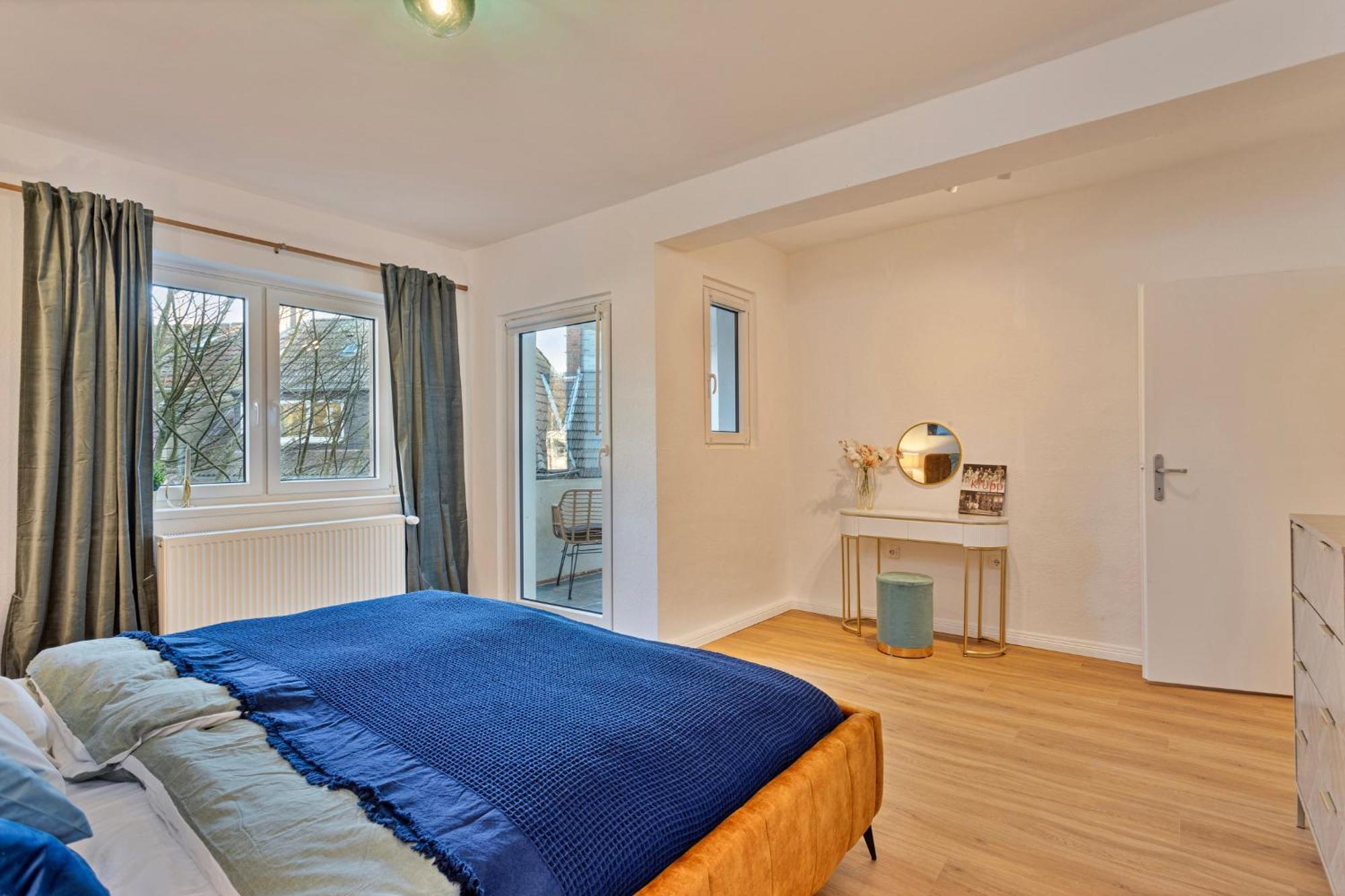 Trifft Zeche By Cordis Sky Fuer Bis Zu 7 Personen 5 Minuten Zur Messe Und Zum Hauptbahnhof Apartment